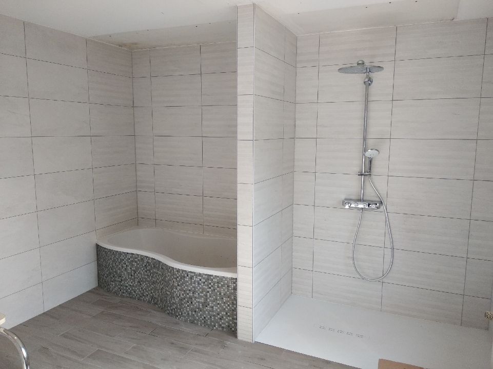 MONNIER CARRELAGE Carreleur Vern Sur Seiche Img 8